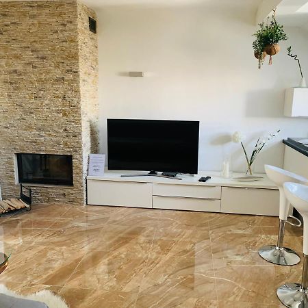 Apartman Blumental Centrum Μπρατισλάβα Εξωτερικό φωτογραφία